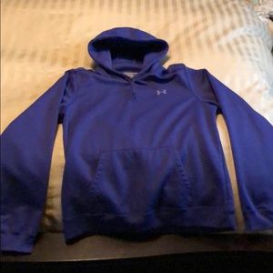Woman’s under armor hoody